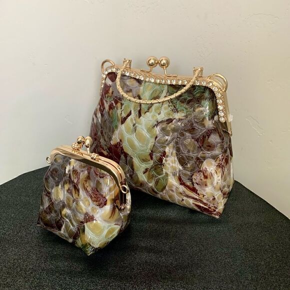 Handmade Genuine Leather Embossed Cobblestone, Kisslock Bag & Small Purse Set - Picture 5 of 16
